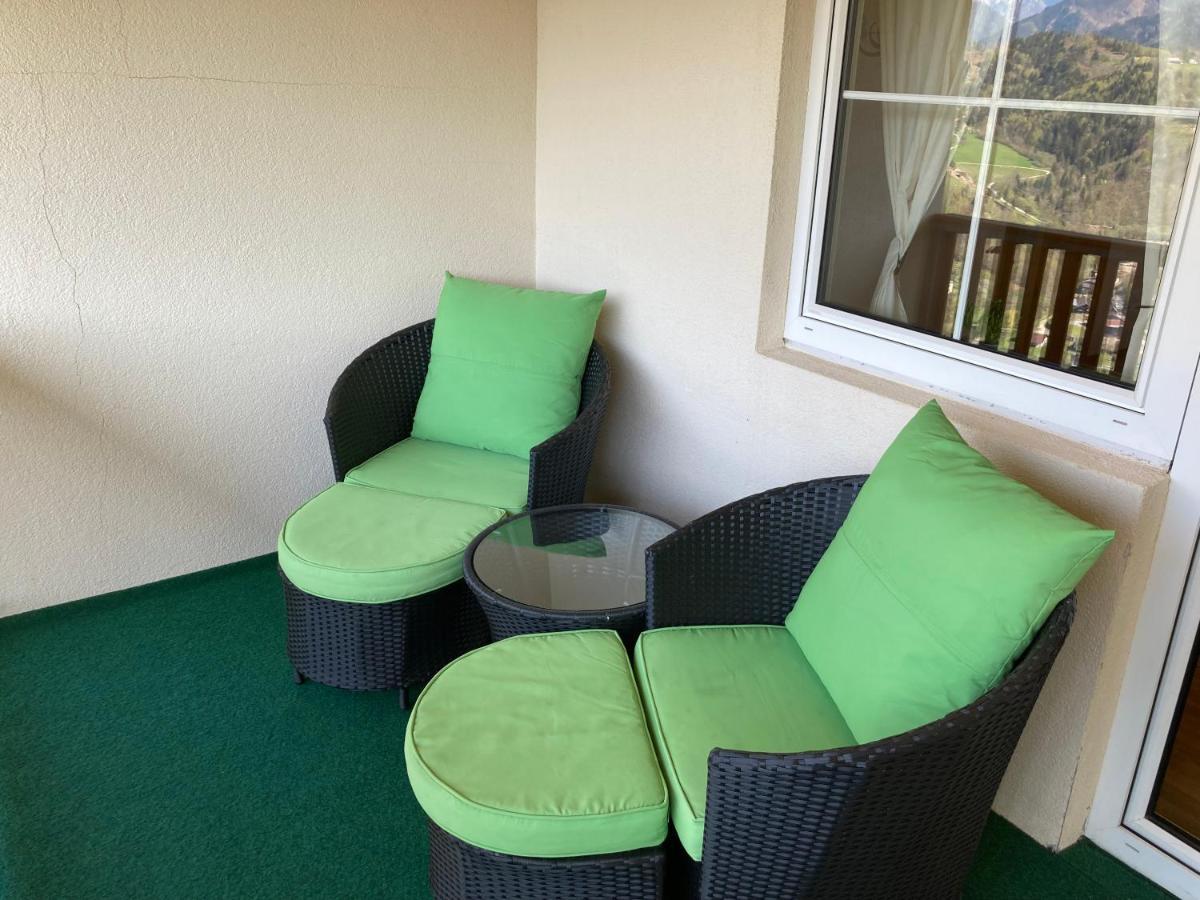 Motel Brunner Apartments & Zimmer Бад Айзенкапел Екстериор снимка