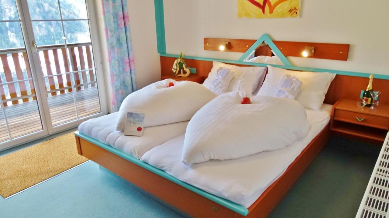 Motel Brunner Apartments & Zimmer Бад Айзенкапел Екстериор снимка